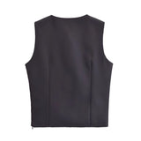 Krsyta Vest